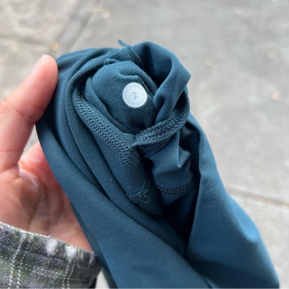 lululemon align pant 25” - Picture 4 of 4